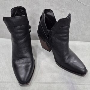 Crown Vintage Stavie boots women's 8 black leather square toe western side zip